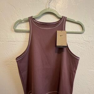 Nike Women’s Ribbed Tank Top in Mauve